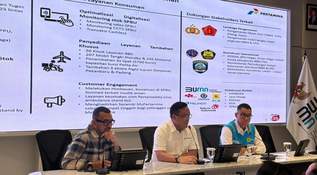 Direktur Utama Pertamina Simon Aloysius Mantiri