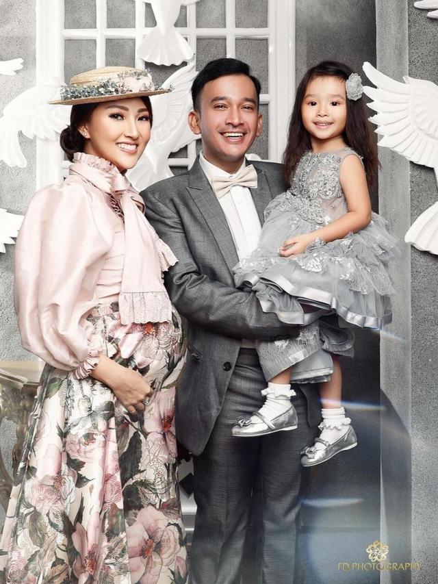 6 Seleb Ini Pernah Keguguran dan Hamil Lagi, Terbaru Aurel Hermansyah