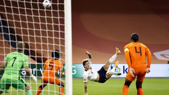Gol Tunggal Nicolo Barella Bawa Italia Kalahkan Belanda di UEFA Nations League