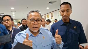 Menko Zulhas: Kopdes Bukan Supermarket, Warung Tidak Usah Khawatir