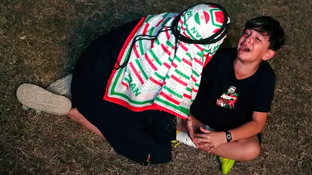 Beda Reaksi Suporter AS dan Iran Saksikan Duel di Piala Dunia 2022