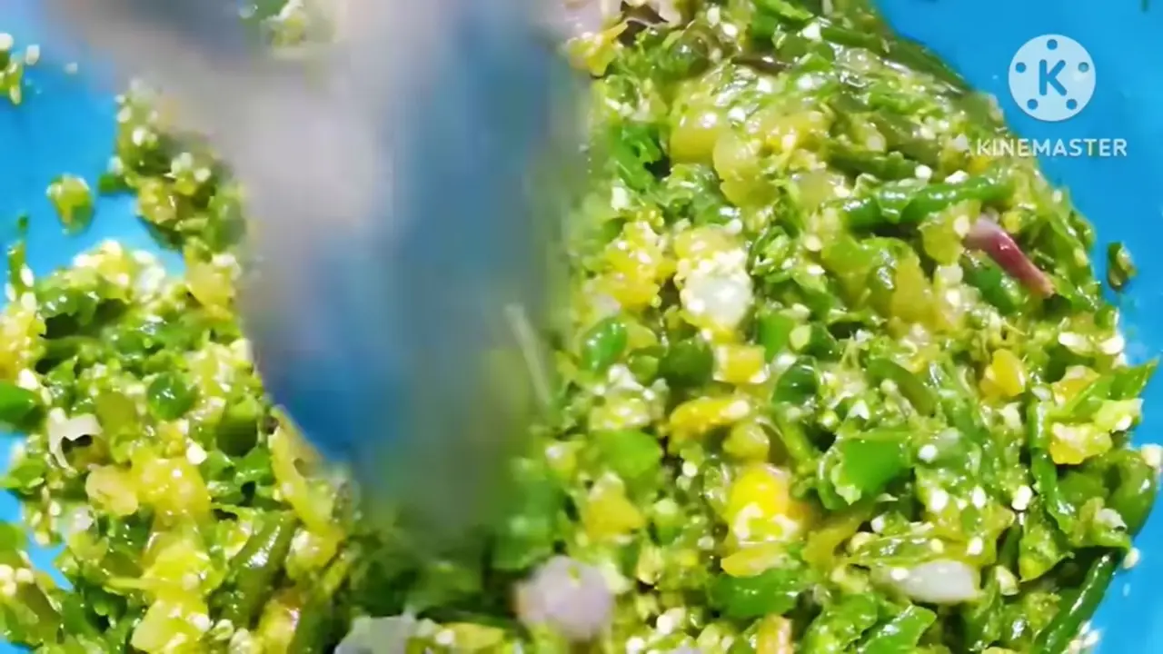 Tanpa Direbus Lebih Dulu, Begini Cara Bikin Sambal Hijau ala Rumah Makan Padang yang Wangi