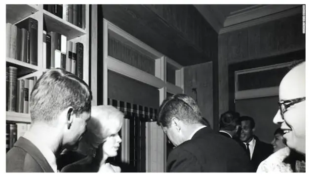 Marilyn Monroe, John F Kennedy dan Bob Kennedy