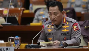 Kapolri Listyo Sigit raker dengan komisi III DPR. ©2022 Liputan6.com/Angga Yuniar