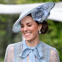 Summer dress ala Kate Middleton. (Foto: instagram.com/katemiddletonphotos)