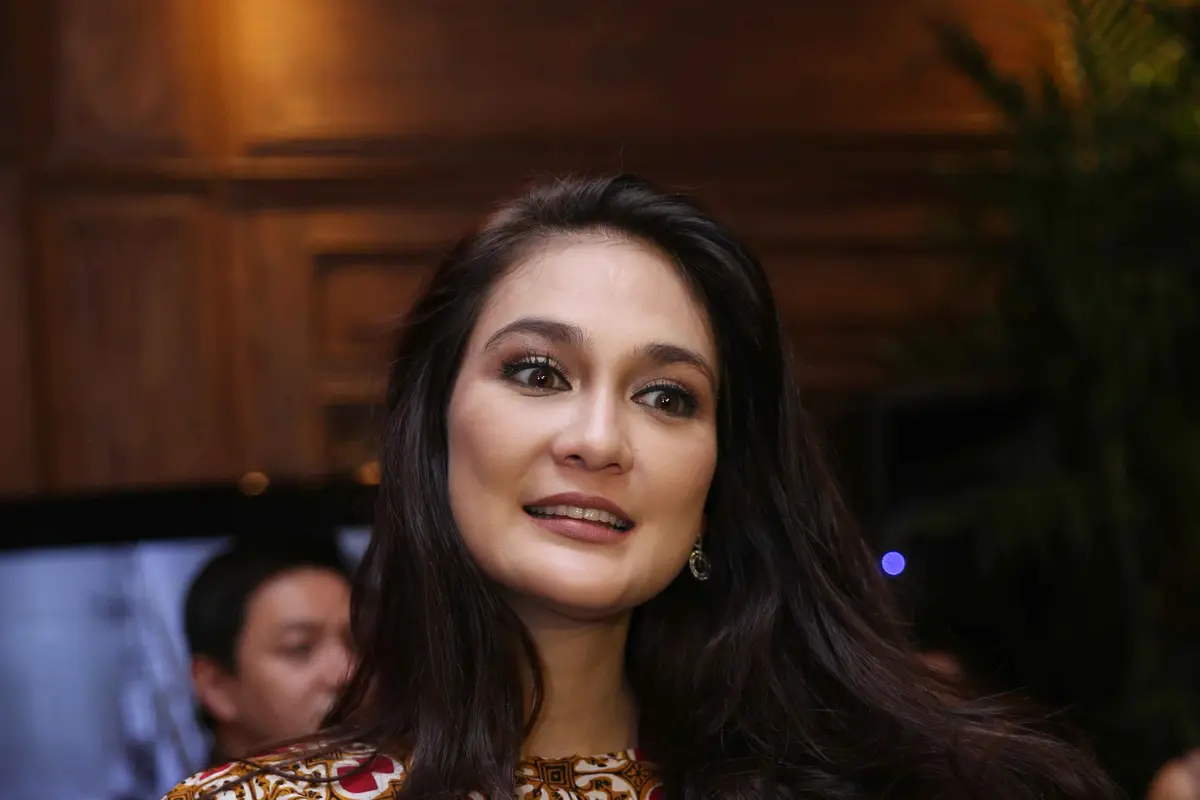 [Bintang] Luna Maya