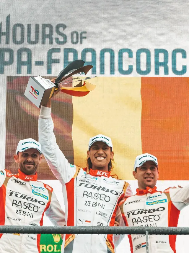 Sean Gelael  Menangi FIA WEC