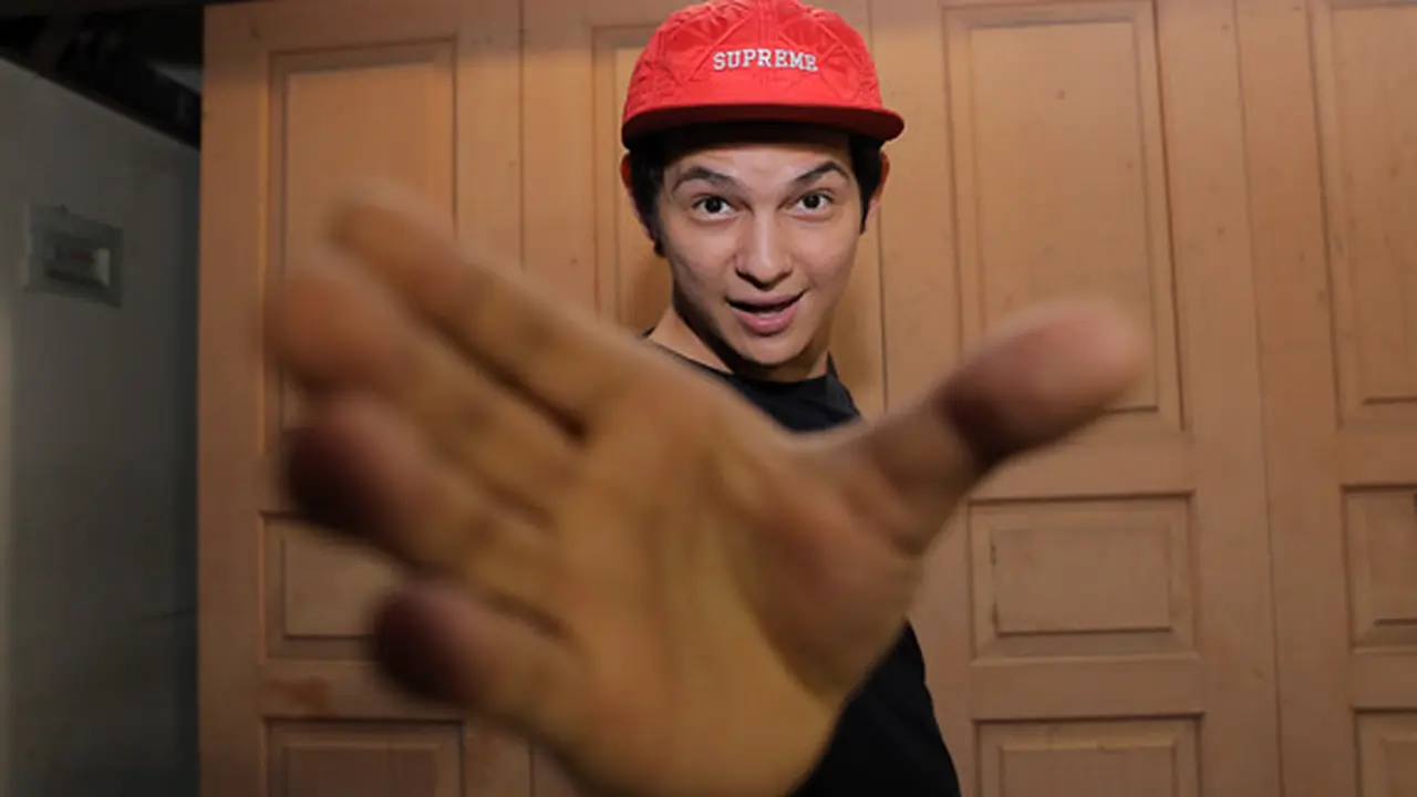 [Bintang] Marcell  Darwin