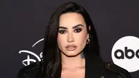 Demi Lovato Menikah dengan Jutes, Pilih Gaun Vivienne Westwood untuk Hari Istimewanya