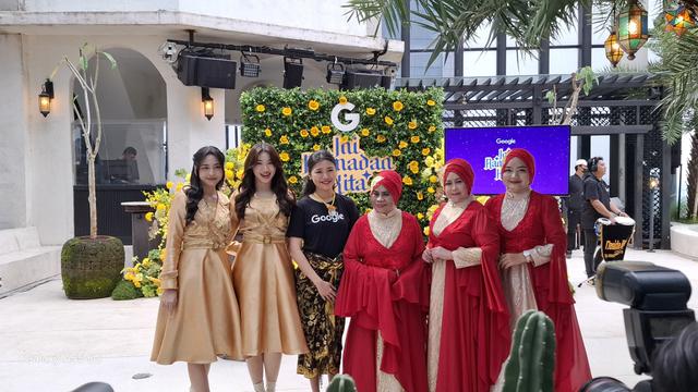 Kolaborasi JKT48 dan Nasida Ria