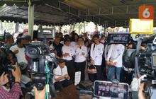 Terungkap, Mendiang Bunda Iffet Sudah Siapkan 100 Kaus Khusus untuk Dipakai Keluarga di Hari Pemakamannya Sejak 8 Tahun Lalu
