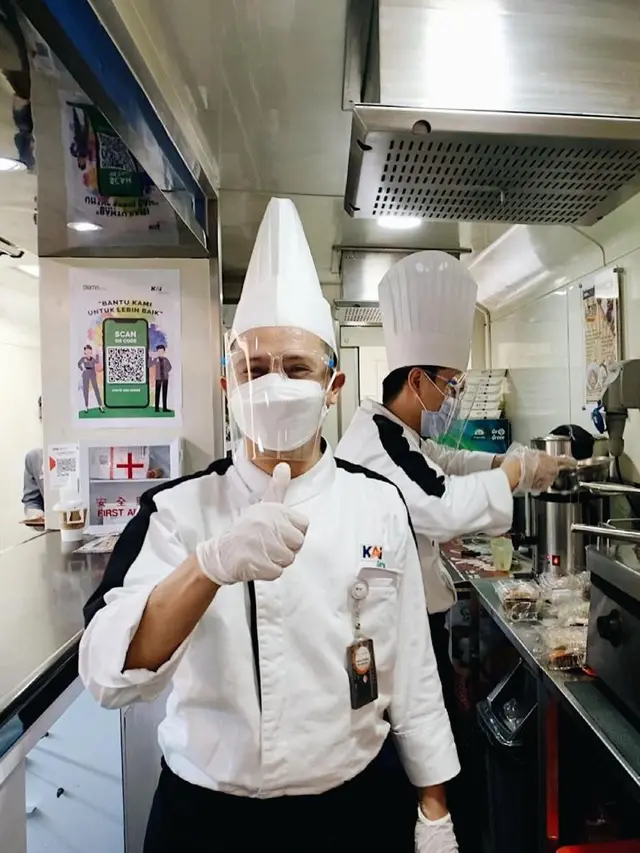 Penumpang Kereta Rute Gambir-Pasar Turi Kini Bisa Nikmati Layanan Chef on Board