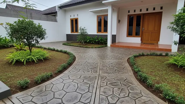 Ide Jalur Setapak Kebun agar Tidak Becek Saat Musim Hujan (AI)