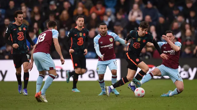 FOTO: Chelsea Bantai Burnley di Turf Moor
