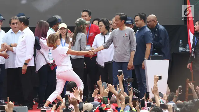 Resmikan Pengoperasian MRT Jakarta fase 1, Jokowi Tembus Kerumunan Warga