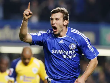 Andriy Shevchenko datang ke Stamford Bridge dengan label pemain bintang dari AC Milan pada tahun 2006. Pemain asal Ukraina itu kala itu memiliki berbanderol mencapai 43,88 juta euro. (AFP/Adrian Dennis)
