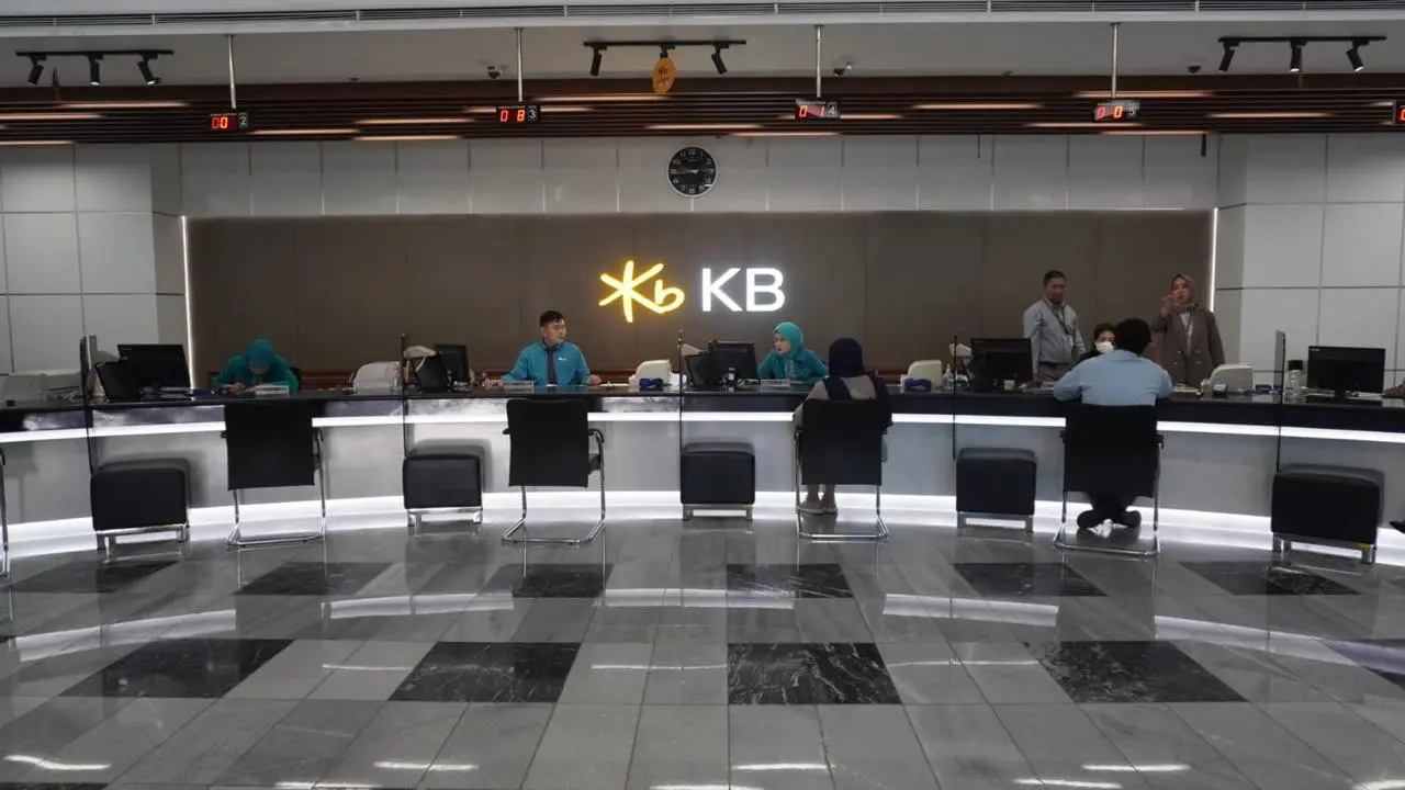 Direktur Utama Beli 980.000 Saham BBKP