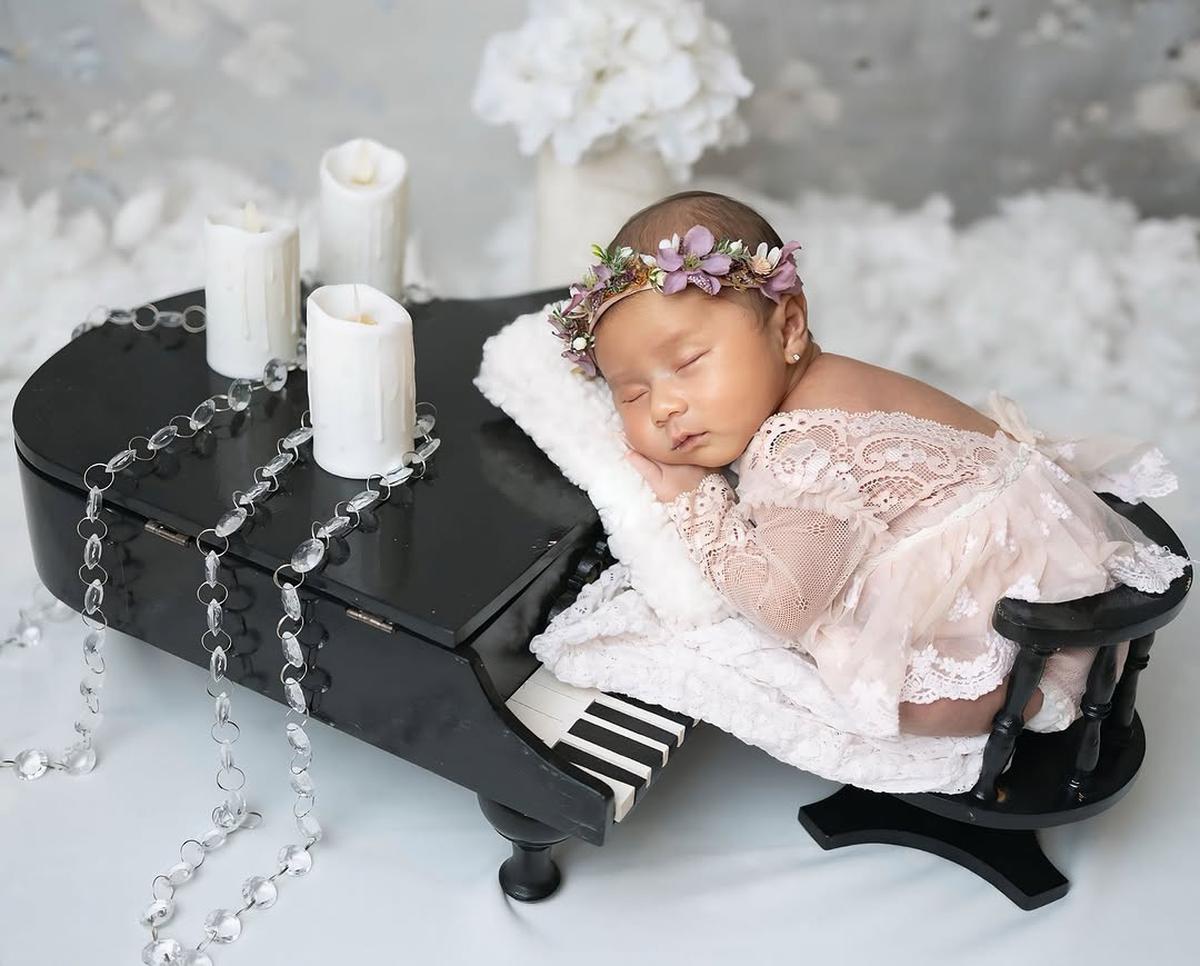 Rizky Billar Pamer Pemotretan Baby Leshia, Ingin Si Kecil Main Piano hingga Didoktrin Jadi Fans Liverpool