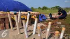 Pipa-pipa berisi kembang api yang siap menghiasi langit pantai Ancol di malam pergantian tahun 2015-2016, Jakarta, Rabu (30/12). SCTV bersama Ancol merayakan malam pergantian tahun 2015-2016 dengan menampilkan Musical Fireworks. (Liputan6.com/Yoppy Renato