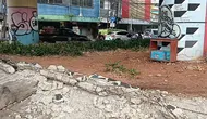 Pagar Taman Flyover Kampung Melayu Raib Digondol 'Rayap Besi'