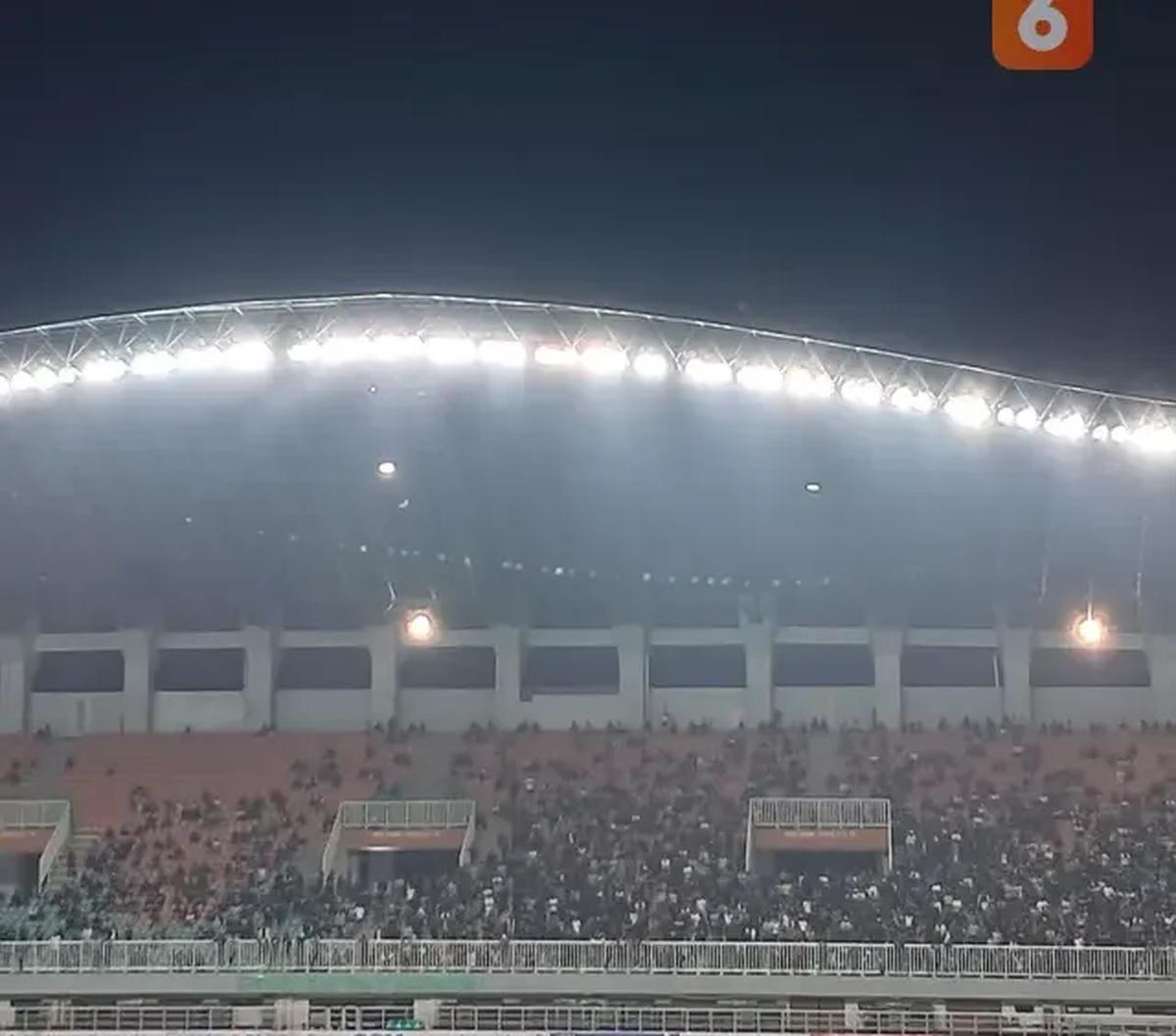 CEO Persikabo Bimo Waja Soekarta dan Dirut PT LIB Ferry Paulus dilaporkan ke Bareskrim Polri. Keduanya dilaporkan oleh Koordinator Save Our Soccer Akmal Marhali, karena diduga mempromosikan judi online SBOTOP dalam pertandingan Liga 1.