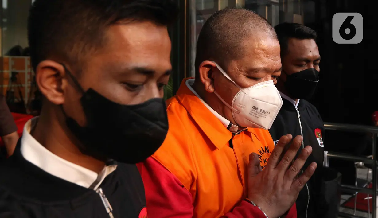 "Ivana Kwelju kemudian menandatangani surat kuasa khusus pada LCSS dan selanjutnya LCSS diduga menyusun skenario untuk menghalang-halangi proses penyidikan," kata Ghufron soal kasus suap eks Bupati Buru Selatan. (Liputan6.com/Herman Zakharia)
