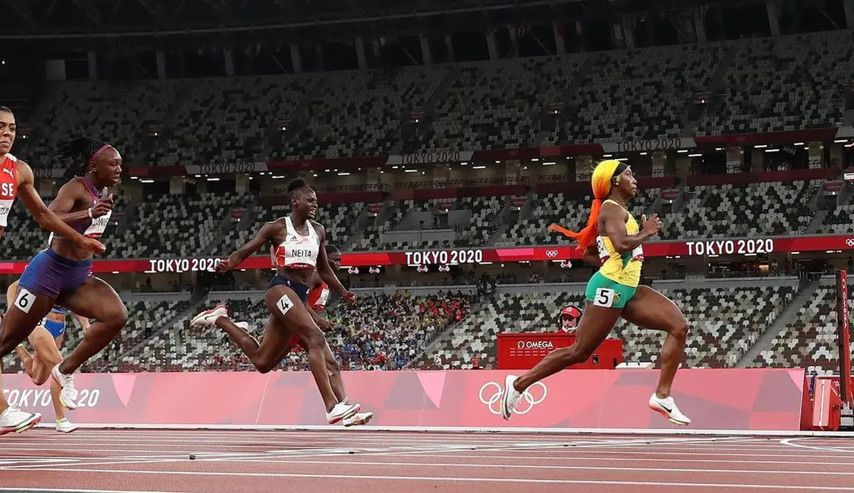 Shelly Ann Fraser Pryce dan rambut kuning-oranyenya yang memukau. Foto: Instagram @realshellyannfp.