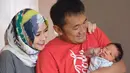 Pasangan Zaskia Adya Mecca dan Hanung Bramantyo  baru saja dikaruniai anak keempat. Zaskia melahirkan secara caesar pada Jumat (23/3/2018). Bre Kata Bramantyo pasangan ini memberi nama anak keempatnya. (Instagram/zaskiadyamecca)