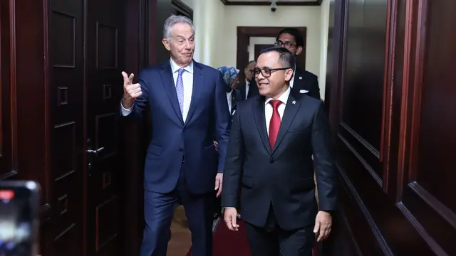 Menteri Pendayagunaan Aparatur Negara dan Reformasi Birokrasi (PANRB) Abdullah Azwar Anas menerima kedatangan Tony Blair, Executive Chairman Tony Blair Institute (TBI) sekaligus mantan Perdana Menteri (PM) Inggris. (Dok Kementerian PANRB)
