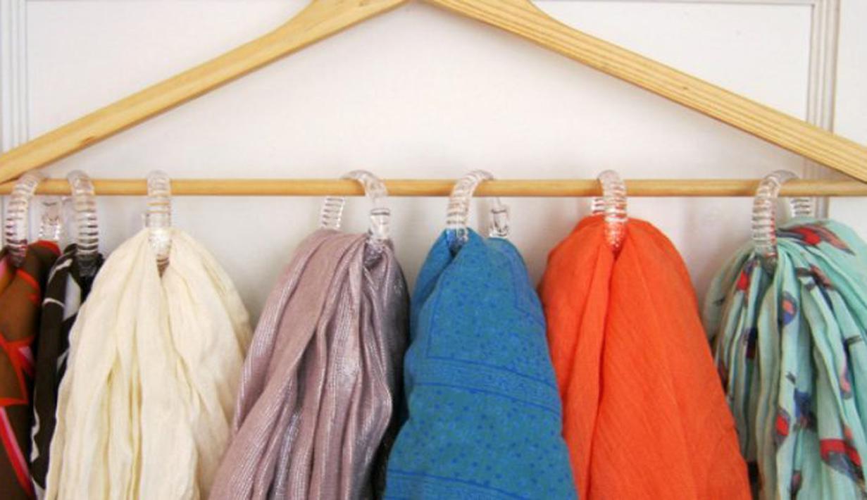 10 Ide Gantungan Baju Kreatif Agar Lemari Tertata Rapi ...