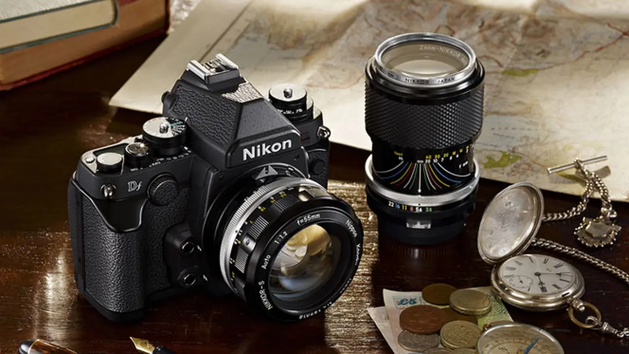 kamera-nikon-131105b.jpg