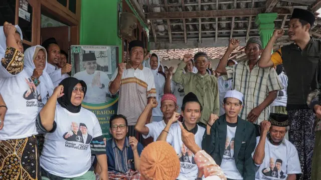 Dalam suasana suka cita, Kiai Muda Jawa Timur menggelar silaturahmi dan doa bersama masyarakat untuk menyatukan langkah dalam mendukung Ganjar Pranowo sebagai calon presiden pada pemilihan presiden 2024 (Istimewa)