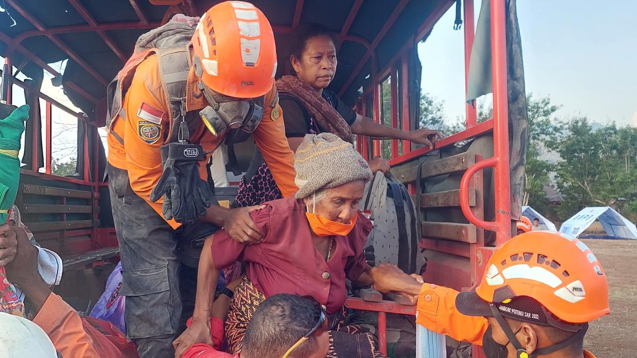 Mengenal Tradisi 'Tito Bado Odong Gahu', Ritual Adat Masyarakat Akibat Erupsi Gunung Lewotobi