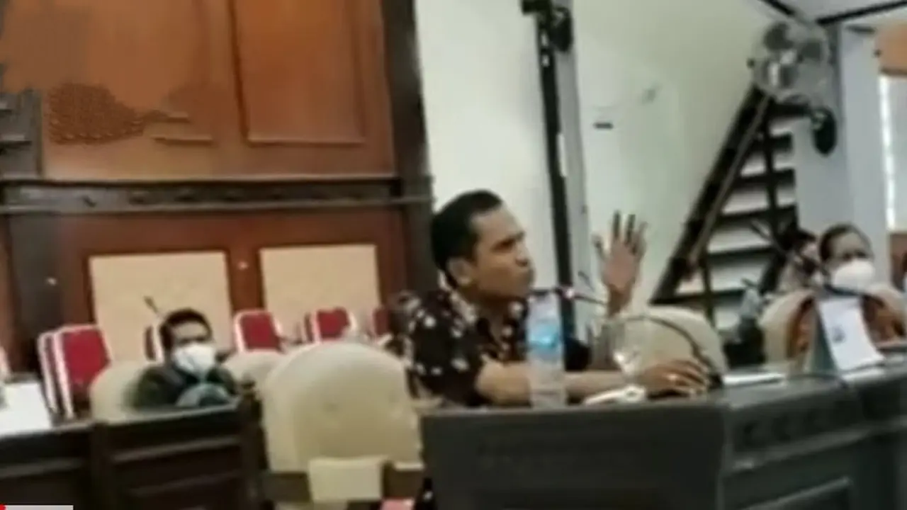 Benediktus Lukas Raja, Anggota DPRD Sikka dari Fraksi PDI P, Kabupaten Sikka, Nusa Tenggara Timur (NTT). (Foto Istimewah)