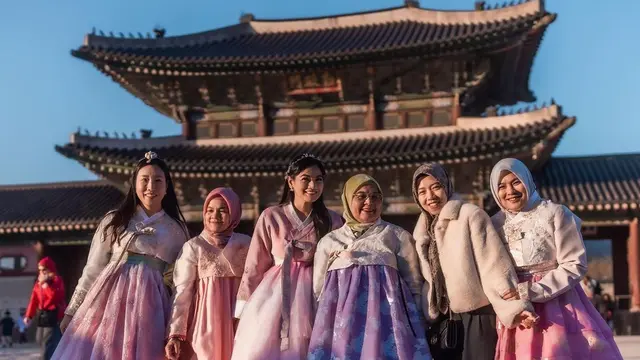 Titi Kamal liburan ke Korea Selatan (Instagram/titi_kamall)