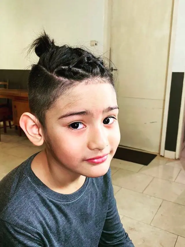 7 Potret King Faaz Anak Fairuz A Rafiq