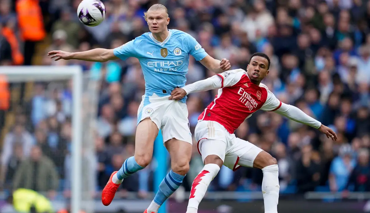 Menjamu Arsenal di Stadion Etihad, Manchester City bermain imbang 0-0. (AP Photo/Dave Thompson)