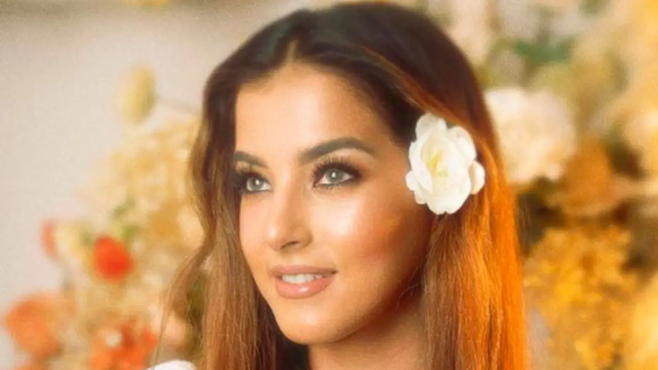 Tasya Farasya Dandan ala Rosalinda