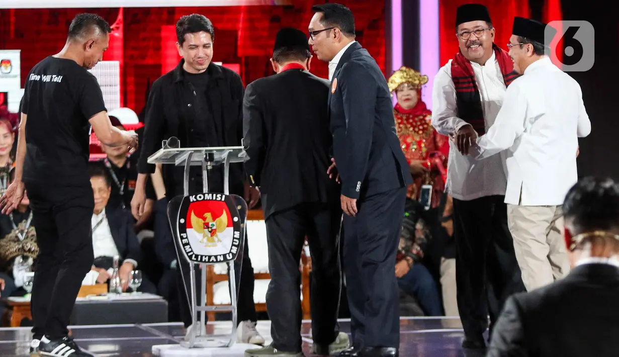 Pada debat ketiga, Komisi Pemilihan Umum (KPU) DKI Jakarta tidak mengubah segmen. Atau masih sama dengan debat pertama dan kedua, yaitu enam segmen. (Liputan6.com/Herman Zakharia)