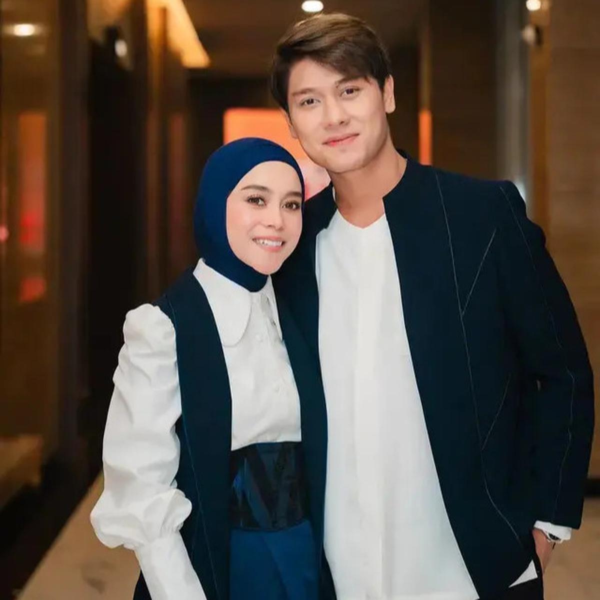 4 Tips Styling Hijab dan Busana Putih Kekinian ala Citra Kirana hingga Lesti Kejora