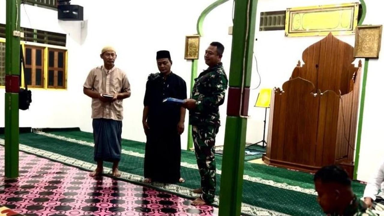 Tahukah Anda? Satgas Yonif 511/DY Salurkan Al Quran di Pedalaman Papua, Perkuat Silaturahmi dan Keimanan