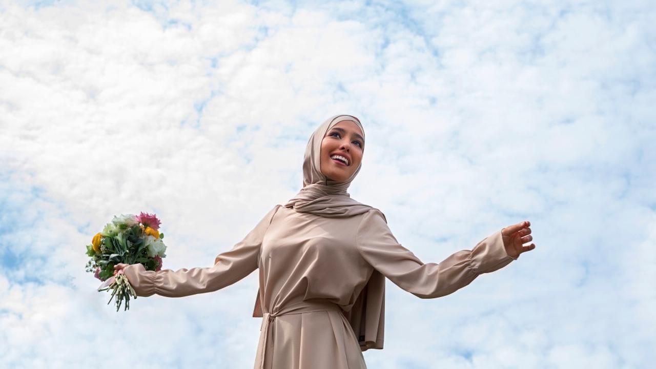 Ilustrasi Gamis Warna Pastel