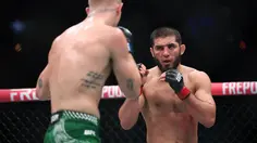 Islam Makhachev Pertahankan Gelar Usai Menang atas Ian Machado Garry di UFC 330