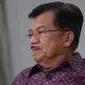 Wakil Presiden RI, Drs. H. Muhammad Jusuf Kalla saat wawancara khusus dengan Tim Liputan6.com, Jakarta, Senin (19/10/2015). (Liputan6.com/Herman Zakharia)