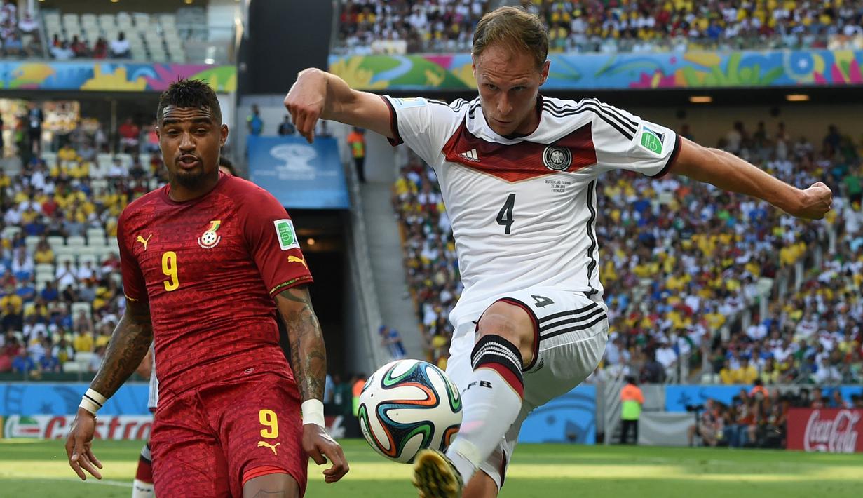 Gelandang Timnas Ghana ini pensiun dari kancah internasional dalam usia 24 tahun. Kevin-Prince Boateng berpandangan bahwa karier di klub lebih penting dibanding mewakili negara. (AFP/Javier Soriano)