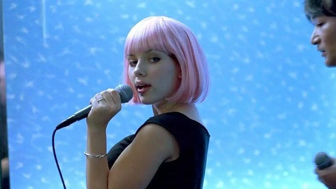 Scarlett Johansson Bikin Band Wanita Sendiri