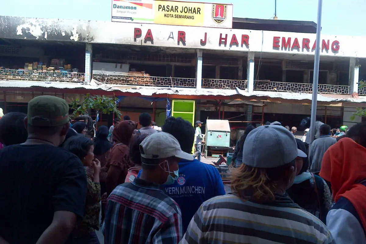 Tunggu Relokasi, Ini yang Dilakukan Pedagang Pasar Johar