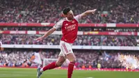 Selebrasi Declan Rice dalam laga Premier League antara Arsenal vs Newcastle, Minggu (18/5/2025). (AP Photo/Kirsty Wigglesworth)