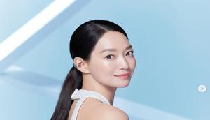 Shin Min Ah membintangi iklan kampanye Lancome, merek kecantikan mewah asal Prancis. (dok. Tangkapan layar Instagram @illusomina/https://www.instagram.com/p/DNPw7xwRqaf/?img_index=1/Dinny Mutiah)
