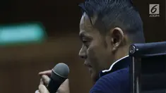 Terpidana kasus suap pejabat Bakamla, Fahmi Darmawansyah saat menjadi saksi pada sidang lanjutan dugaan suap terkait penambahan anggaran pengadaan satelit monitoring dan drone Bakamla dengan terdakwa Erwin Syaaf Arief, Pengadilan Tipikor, Jakarta, Senin (5/8/2019). (Liputan6.com/Helmi Fithriansyah)